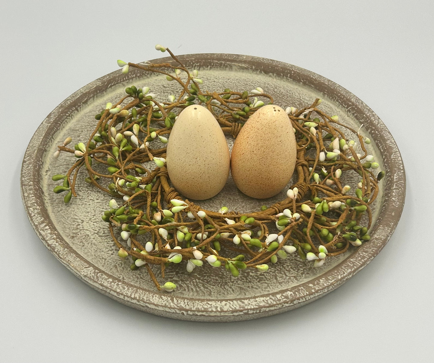 Egg Salt & Pepper Shakers